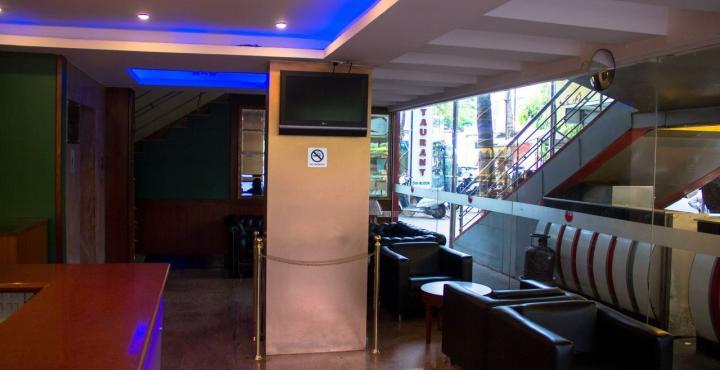 Hotel Noor Empire International Kormangala Bangalore Extérieur photo