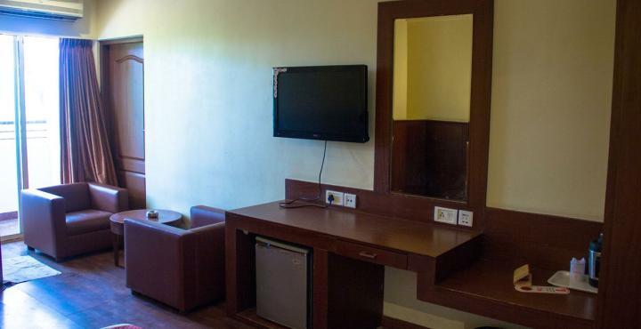 Hotel Noor Empire International Kormangala Bangalore Extérieur photo
