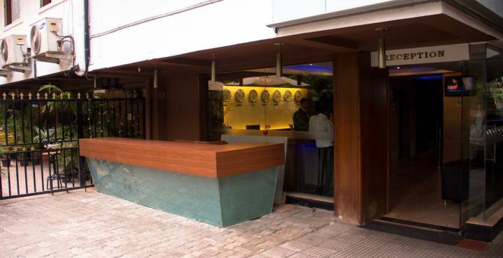 Hotel Noor Empire International Kormangala Bangalore Extérieur photo