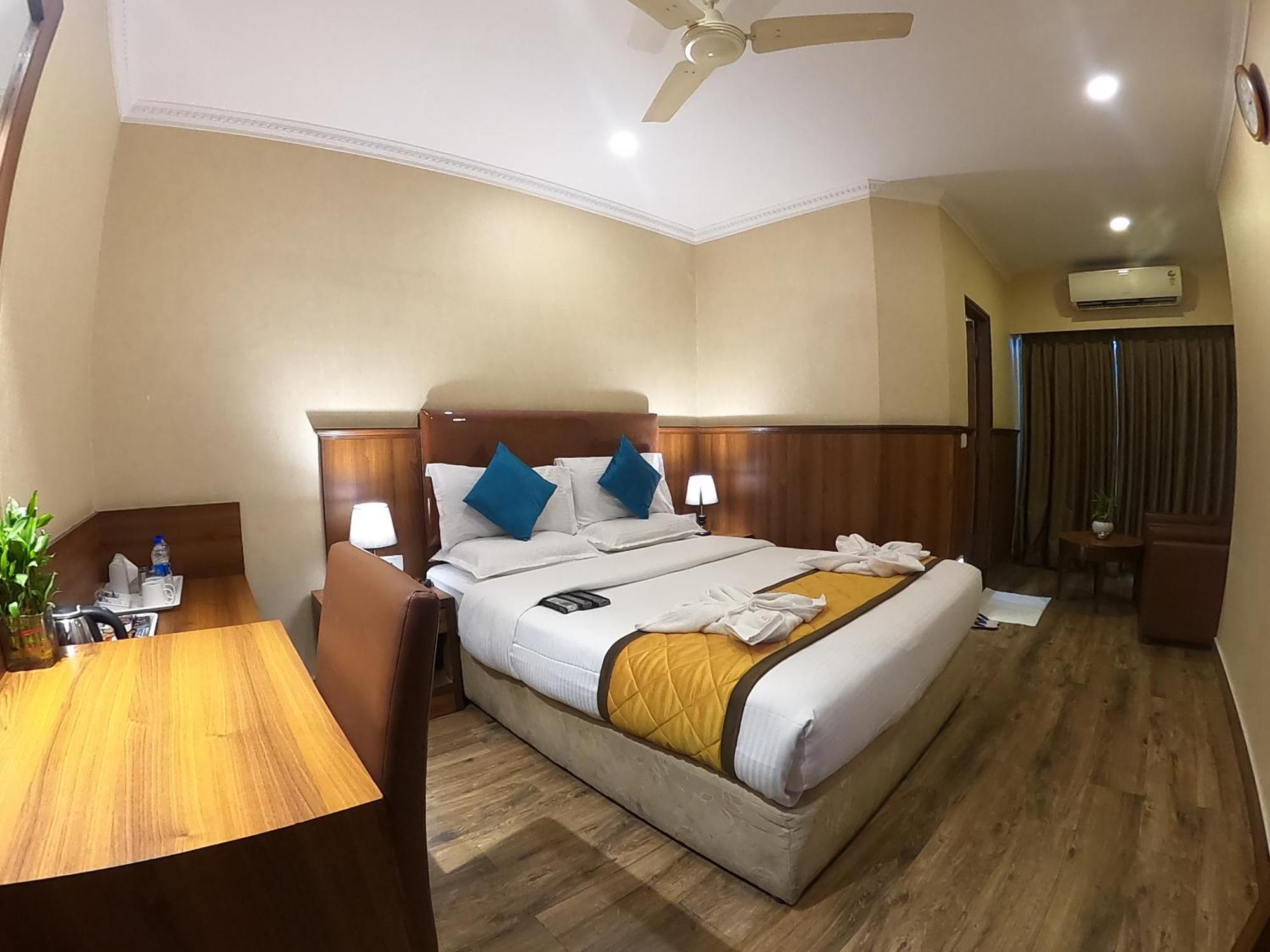 Hotel Noor Empire International Kormangala Bangalore Extérieur photo