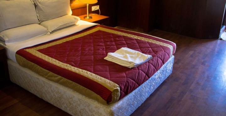 Hotel Noor Empire International Kormangala Bangalore Extérieur photo