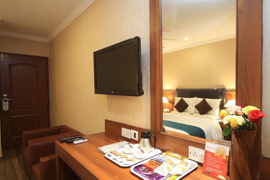 Hotel Noor Empire International Kormangala Bangalore Extérieur photo